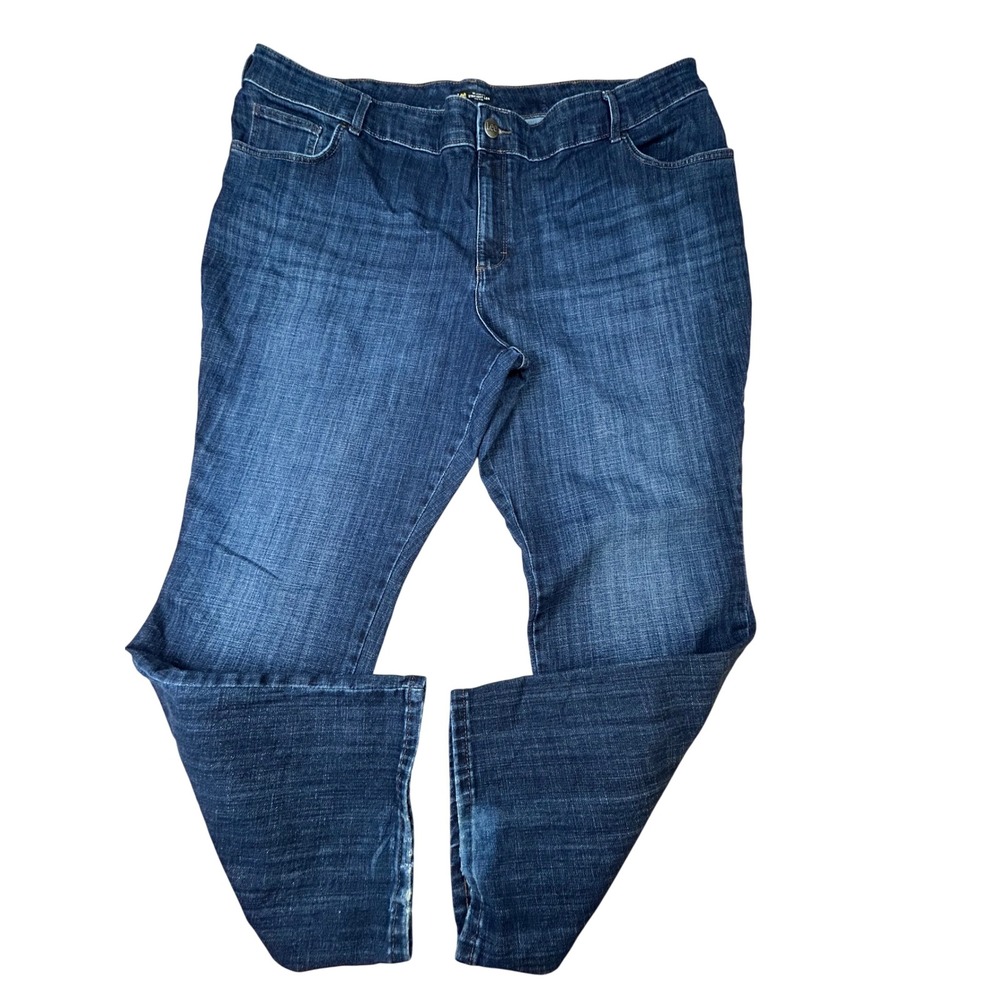 Lee Plus Relaxed Fit Straight Leg Mid Rise Dark Wash Blue Denim Jeans 28W